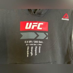 Reebok UFC Women’s S Speedwick Muscle Hoodie